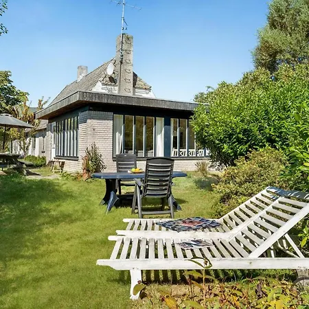 Holiday home Awesome In With Kitchen Rodby